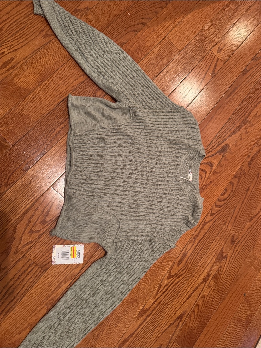 Kohl's Ribbed Crewneck Sweater in Sage Green
